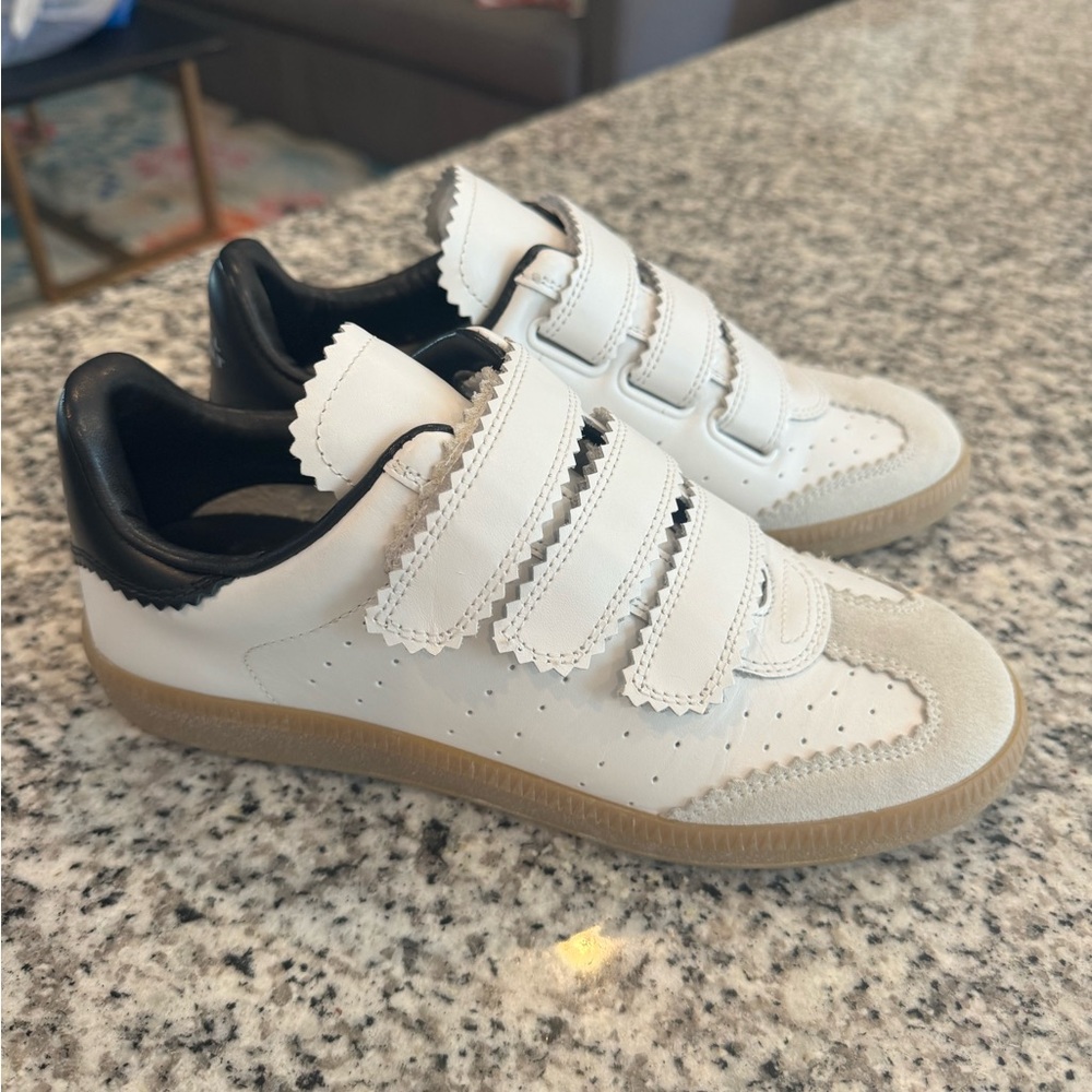 ISABEL MARANT SNEAKERS